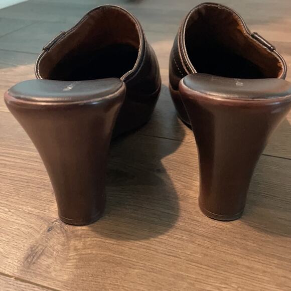 Tommy Hilfiger Brown Leather Clog Mules Size 7 - Picture 6 of 10